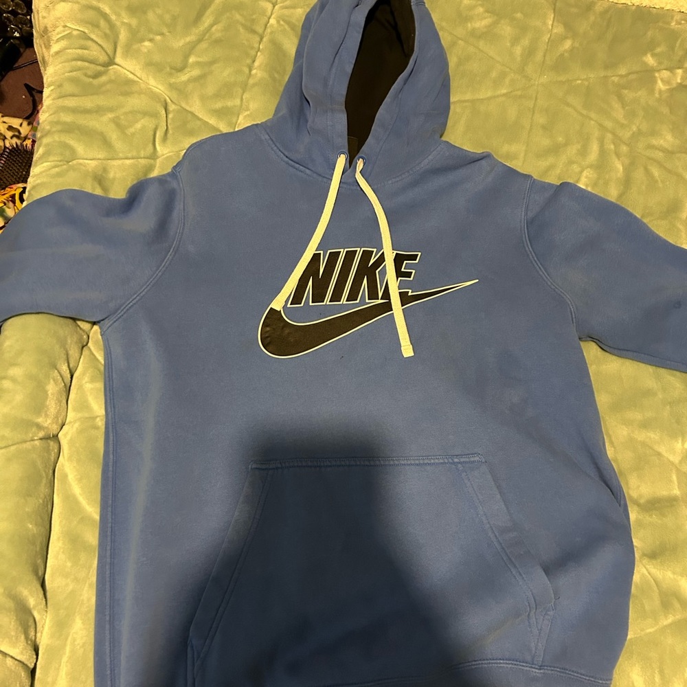Used Nike Sweatshirt Size medium